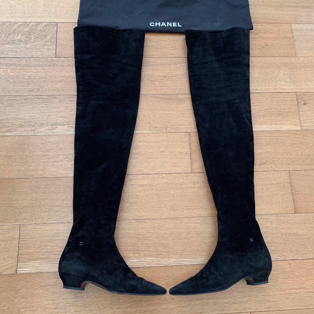 CHANEL SUEDE HIGH BOOTS